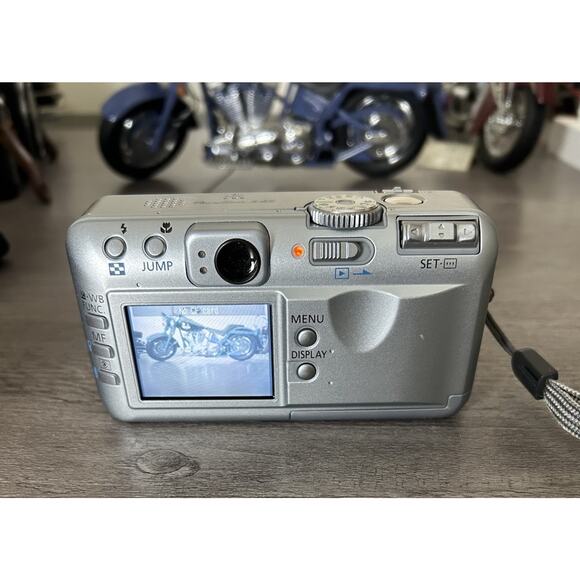 Canon Power Shot S45 W/ Accessories, No CF Card. - Picture 4 of 8